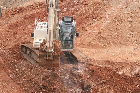 Heavy Equipment in Prince Edward Island 